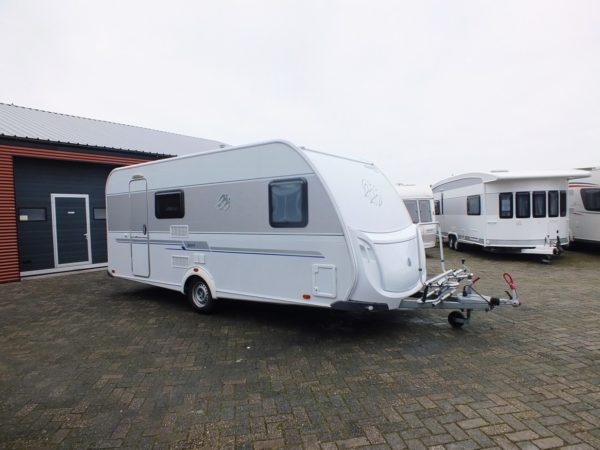 KNAUS SPORT 500 FSK, bj. 2011, 6 pers, voortent, bankairco