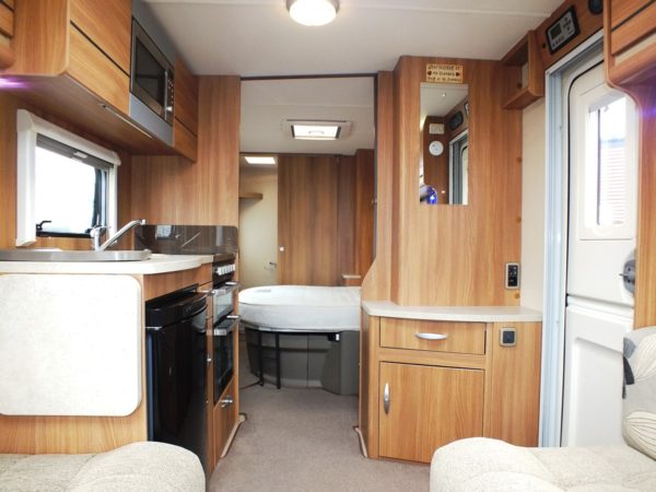 SWIFT CHALLENGER 584, TOP STAAT, QUEENSBED, ZAKLUIFEL - Afbeelding 10