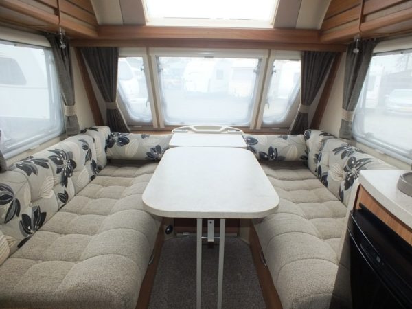 SWIFT CHALLENGER 584, TOP STAAT, QUEENSBED, ZAKLUIFEL - Afbeelding 6
