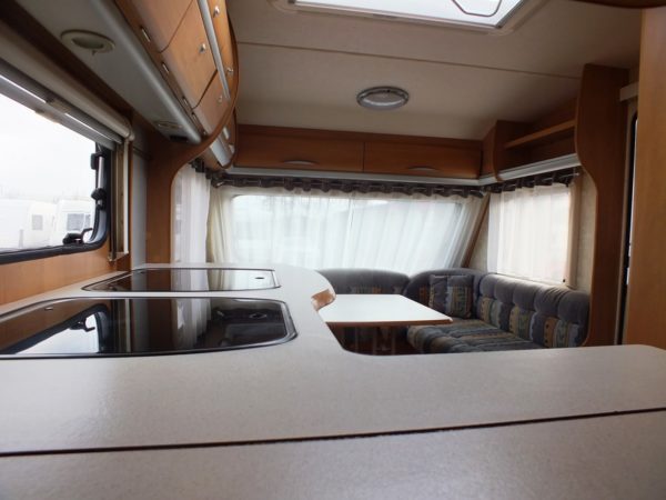 Swift Toscane 490 bj.2003, met mover, voortent en luifel - Afbeelding 23