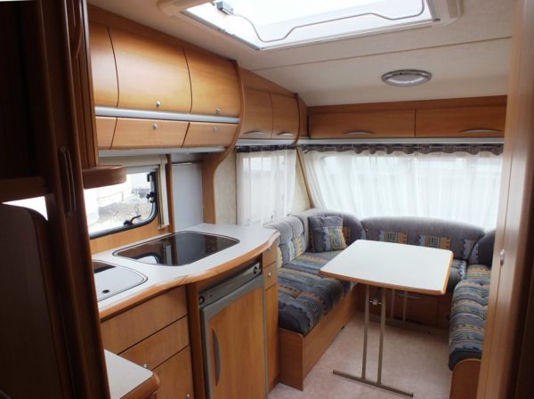 Swift Toscane 490 bj.2003, met mover, voortent en luifel - Afbeelding 11