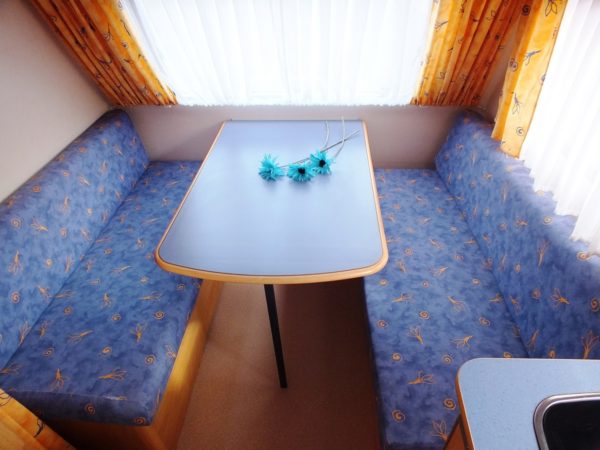 Caravelair Antares 390 bj.2003, Brand voortent, LICHTGEWICHT - Afbeelding 7