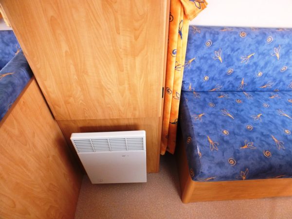 Caravelair Antares 390 bj.2003, Brand voortent, LICHTGEWICHT - Afbeelding 12