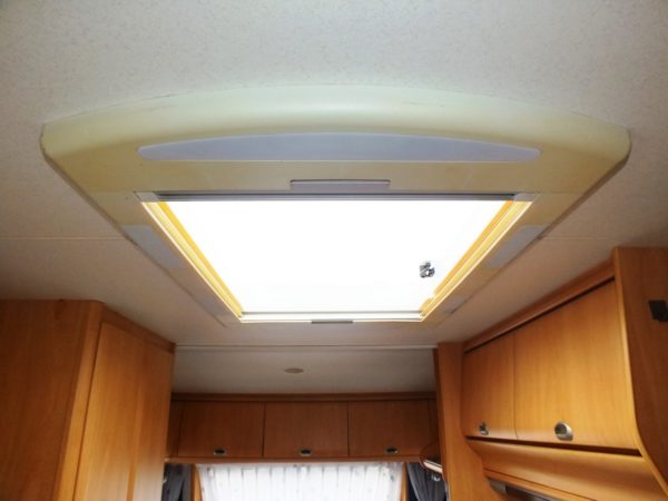 HOBBY de luxe easy bj.2003, met MOVER, VOORTENT, LUIFEL - Afbeelding 22