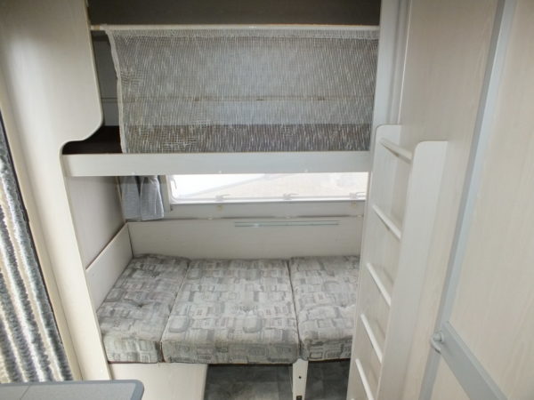 LMC LUXUS bj.94, LICHTGEWICHT, met STAPELBED, VOORTENT - Afbeelding 13