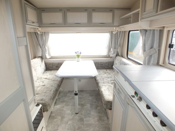 LMC LUXUS bj.94, LICHTGEWICHT, met STAPELBED, VOORTENT - Afbeelding 6
