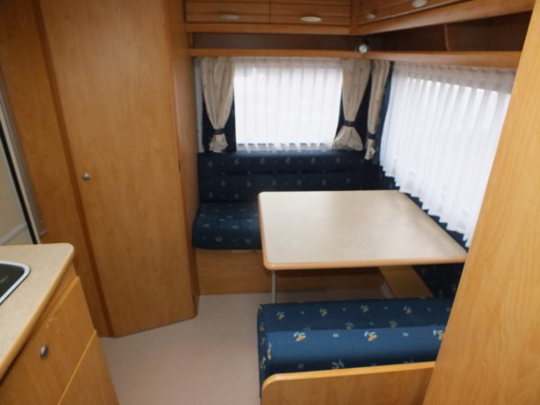 CARAVELAIR SOLERIA bj.2003, met VOORTENT, LICHTGEWICHT - Afbeelding 9