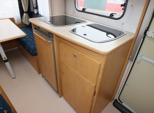 CARAVELAIR SOLERIA bj.2003, met VOORTENT, LICHTGEWICHT - Afbeelding 15
