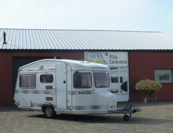 CONSTRUCTAM bj.86, met VOORTENT en BOILER