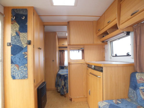 LMC LUXUS 490 bj.2001, met MOVER, FRANS BED, VOORTENT - Afbeelding 8