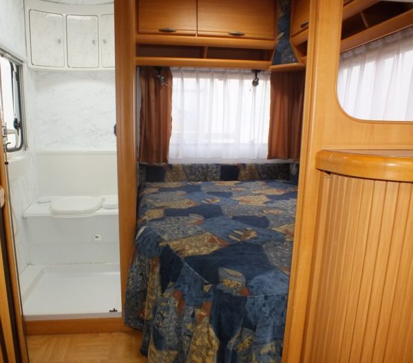 LMC LUXUS 490 bj.2001, met MOVER, FRANS BED, VOORTENT - Afbeelding 10