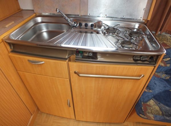 LMC LUXUS 490 bj.2001, met MOVER, FRANS BED, VOORTENT - Afbeelding 14