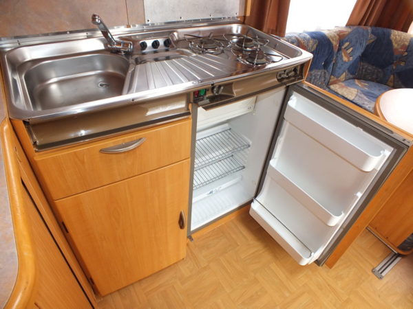 LMC LUXUS 490 bj.2001, met MOVER, FRANS BED, VOORTENT - Afbeelding 15