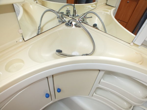 ADRIA ADIVA 462 PD bj.2006, met MOVER, SATELLIET, BOILER - Afbeelding 19