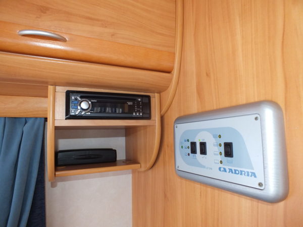 ADRIA ADIVA 462 PD bj.2006, met MOVER, SATELLIET, BOILER - Afbeelding 24
