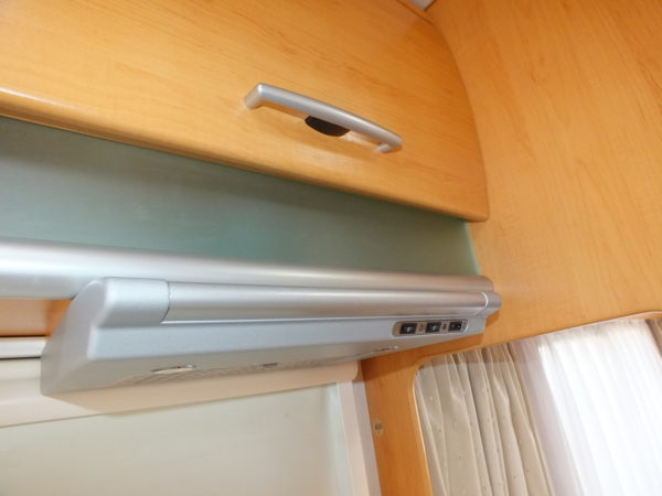 ERIBA-HYMER LIVING 465 bj.2006, FRANS BED, VOORTENT, DOUCHE - Afbeelding 16