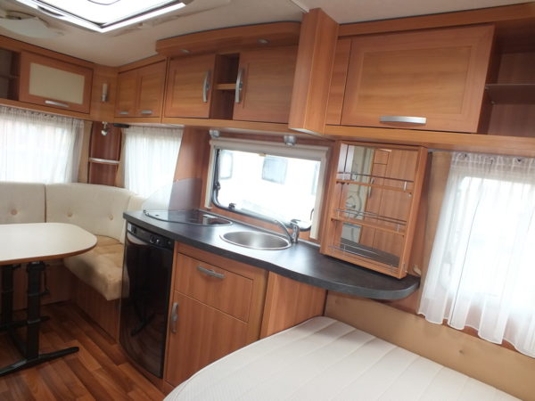 ERIBA-HYMER SPORTING 465 HSP bj.2011, TOP STAAT, VOORTENT - Afbeelding 9