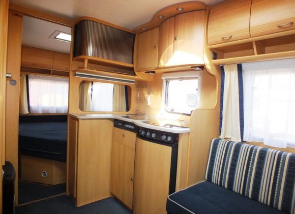 DETHLEFFS Camper 450 DB bj.2006, NIEUWSTAAT, MOVER, DOUCHE - Afbeelding 11