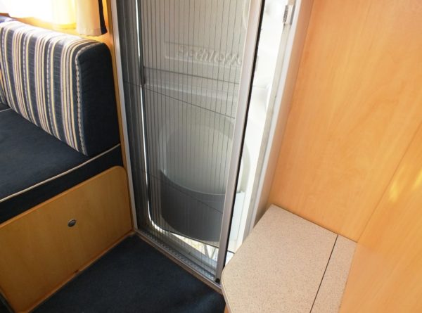 DETHLEFFS Camper 450 DB bj.2006, NIEUWSTAAT, MOVER, DOUCHE - Afbeelding 25