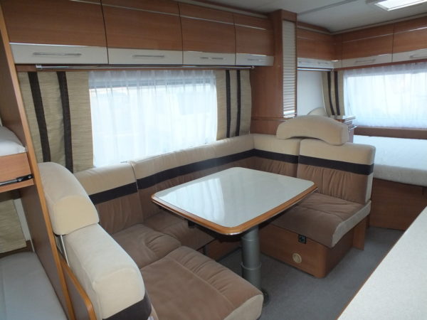 BURSTNER Belcanto 560 TK bj.2011, 6 SLAAPPLAATSEN, AIRCO, ISABELLA VOORTENT - Afbeelding 8