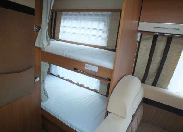 BURSTNER Belcanto 560 TK bj.2011, 6 SLAAPPLAATSEN, AIRCO, ISABELLA VOORTENT - Afbeelding 12