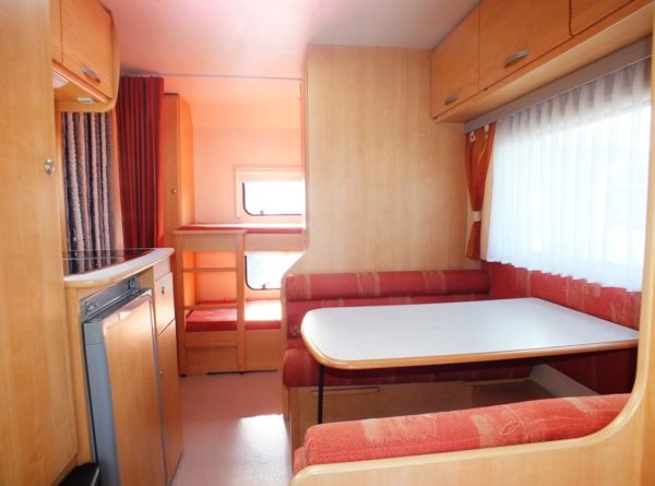 STERCKEMAN Starlett 470 bj.2005, NIEUWSTAAT, 6 SLAAPPLAATSEN - Afbeelding 7