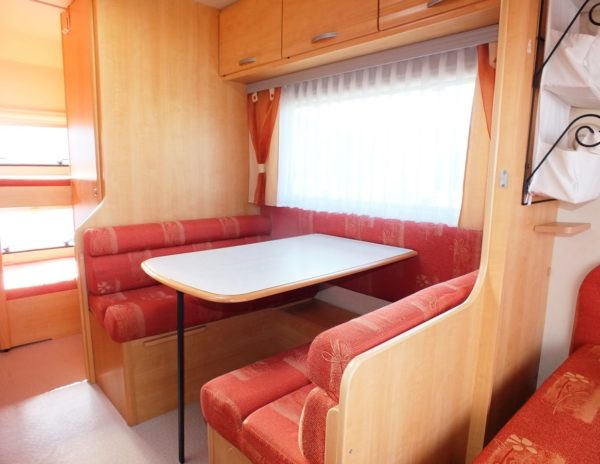 STERCKEMAN Starlett 470 bj.2005, NIEUWSTAAT, 6 SLAAPPLAATSEN - Afbeelding 10