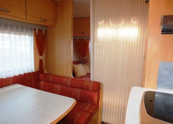 STERCKEMAN Starlett 470 bj.2005, NIEUWSTAAT, 6 SLAAPPLAATSEN - Afbeelding 21