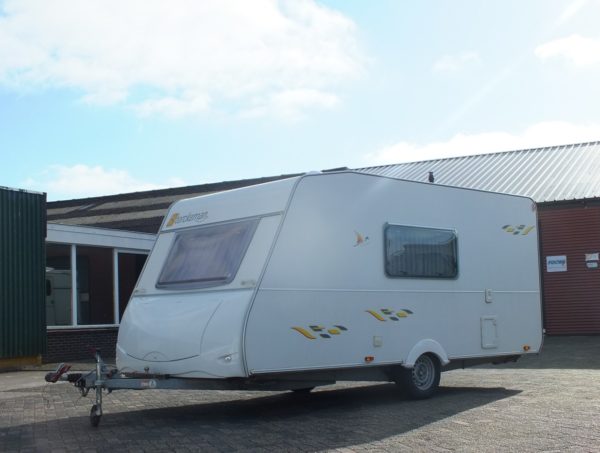 STERCKEMAN Starlett 470 bj.2005, NIEUWSTAAT, 6 SLAAPPLAATSEN - Afbeelding 2