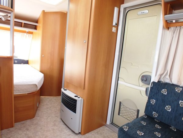 KIP Navigator 44 TDB bj.2003, TOP STAAT, MOVER, FRANS BED - Afbeelding 17