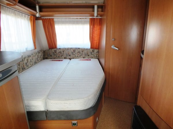 Kip Skyline 44 TDB, bj.2007 met mover, airco en voortent - Afbeelding 8