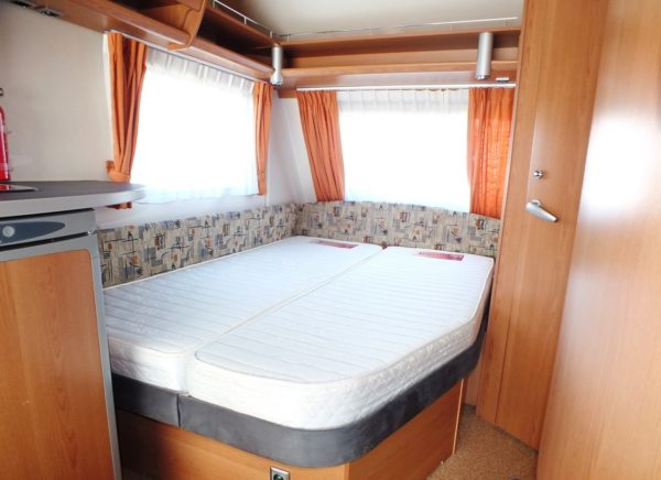 Kip Skyline 44 TDB, bj.2007 met mover, airco en voortent - Afbeelding 9