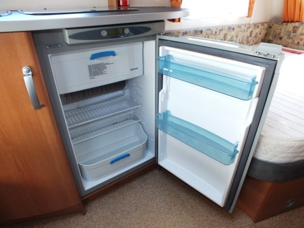 Kip Skyline 44 TDB, bj.2007 met mover, airco en voortent - Afbeelding 21