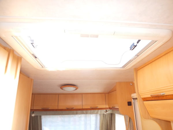 WILK De Luxe 491 bj.2001, 2 APARTE BEDDEN, met VOORTENT - Afbeelding 25