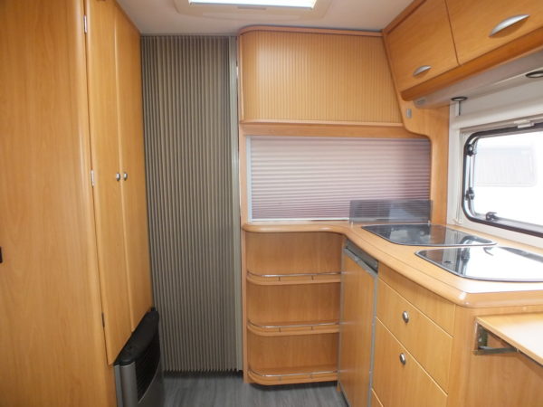 CHATEAU Calista 450 bj.2004, met TRUMA MOVER, VOORTENT - Afbeelding 22