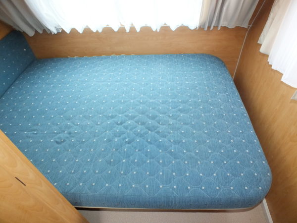 CARAVELAIR Antares 426 bj2007, 6 slaapplaatsen, LICHTGEWICHT - Afbeelding 6
