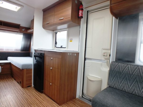 Adria Altea 472LU, bj.2012, 4 persoons met mover - Afbeelding 28