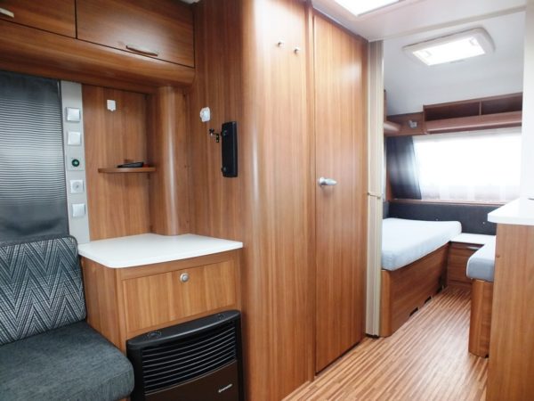 Adria Altea 472LU, bj.2012, 4 persoons met mover - Afbeelding 27