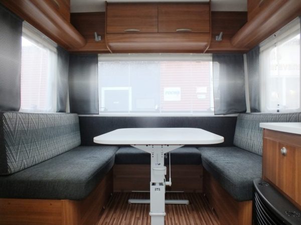 Adria Altea 472LU, bj.2012, 4 persoons met mover - Afbeelding 12