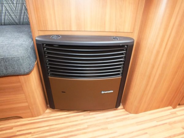 Adria Altea 472LU, bj.2012, 4 persoons met mover - Afbeelding 20