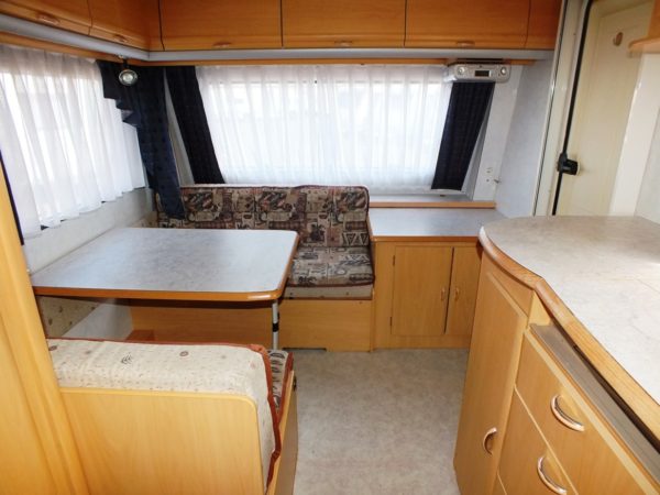 WILK Stern 440 bj.2000, frans bed, douche, voortent, luifel - Afbeelding 6