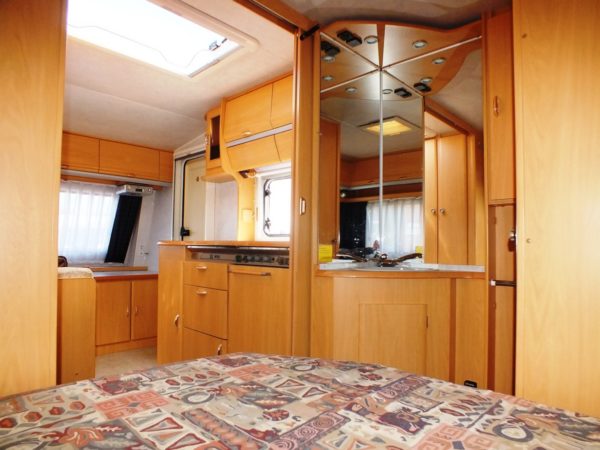 WILK Stern 440 bj.2000, frans bed, douche, voortent, luifel - Afbeelding 19