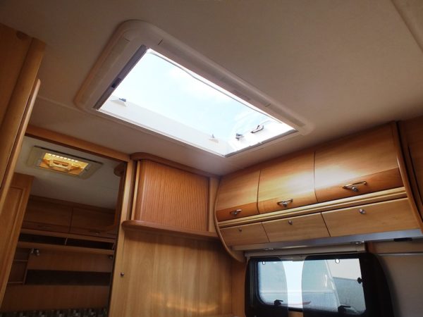 Sprite Cirrus Bj.2001 met fransbed, luifel en mover - Afbeelding 9