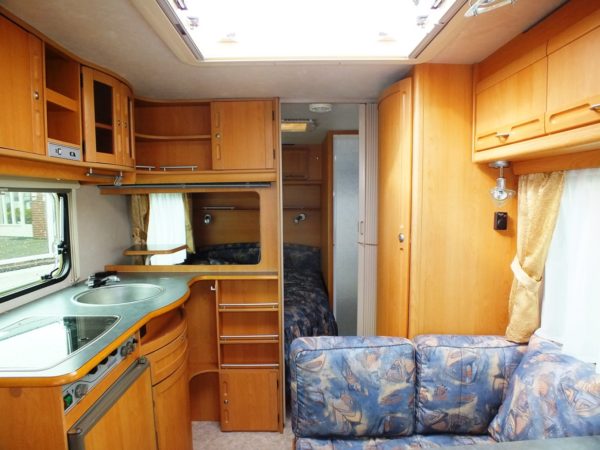 ADRIA Unica B 462 DP bj.2001, met VOORTENT, UITBOUW, DOUCHE - Afbeelding 4