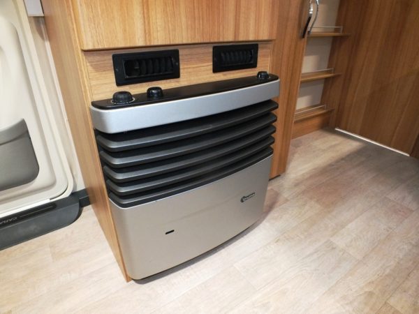 CARAVELAIR Antares Style 455 bj.2015 met DOUCHE, SAFARI ROOM - Afbeelding 24