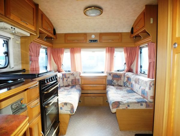 ELDDIS Tornado GTX bj.2001, FRANS BED, MOVER, DOUCHE - Afbeelding 5