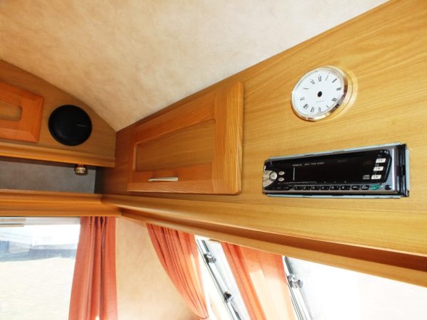 ELDDIS Tornado GTX bj.2001, FRANS BED, MOVER, DOUCHE - Afbeelding 23