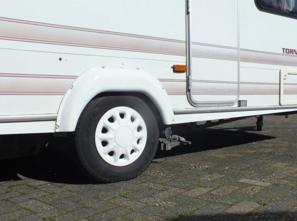 ELDDIS Tornado GTX bj.2001, FRANS BED, MOVER, DOUCHE - Afbeelding 25
