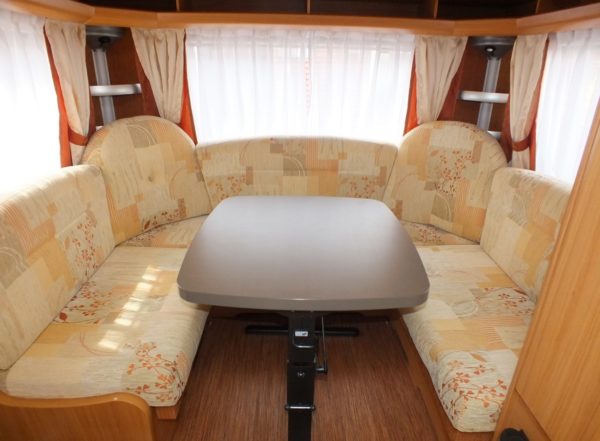 HOBBY De Luxe 495 UL bj. 2009, met AIRCO, MOVER, VOORTENT - Afbeelding 7
