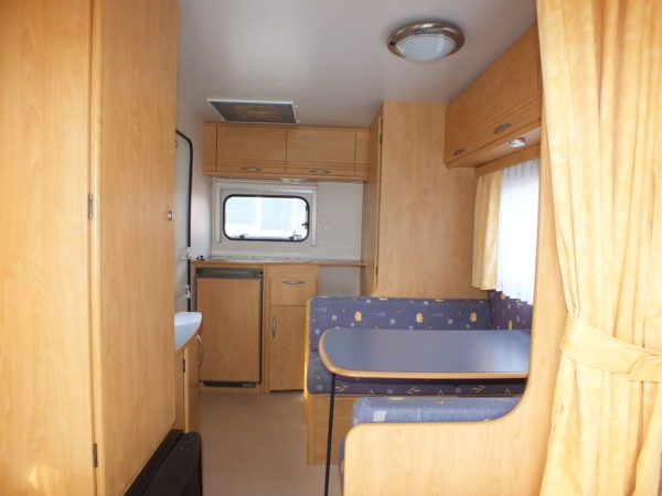 CARAVELAIR Antares Luxe 400 bj. 2004, LICHTGEWICHT, VOORTENT - Afbeelding 9